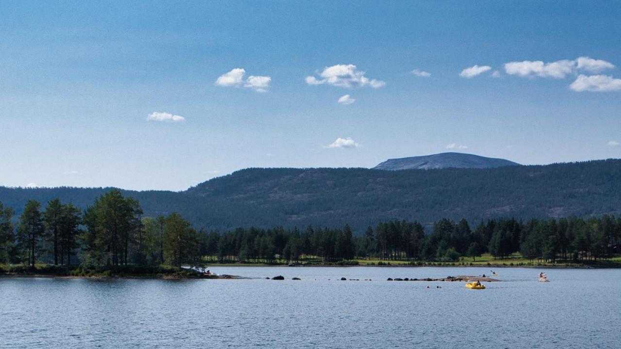 Hytte Naer Vannet, Jacuzzi Og Sauna Vrådal Eksteriør billede
