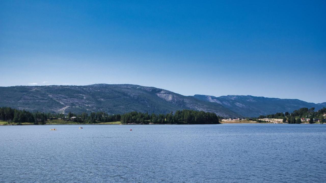 Hytte Naer Vannet, Jacuzzi Og Sauna Vrådal Eksteriør billede